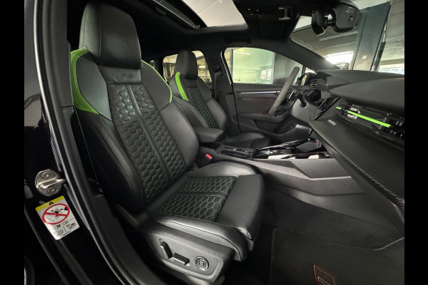 Audi RS3 Sportback 2.5 TFSI quattro Pano|Ceramic|Hulk|Keyless|HuD