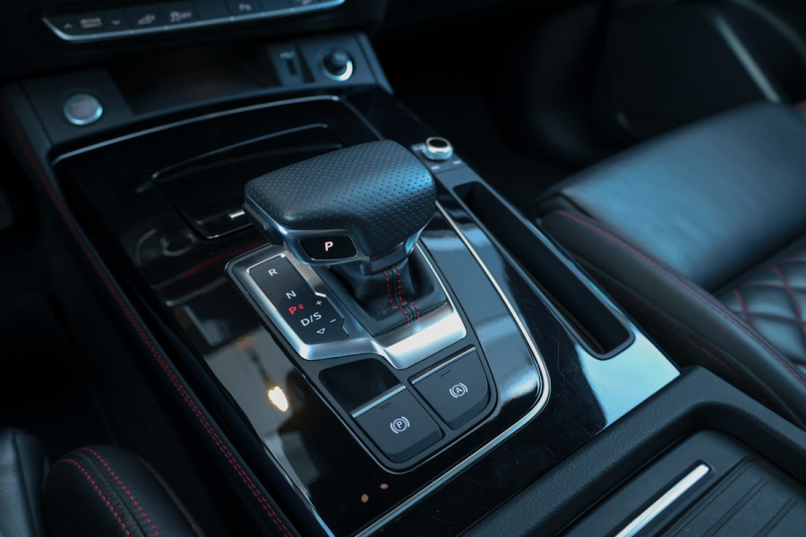 Audi Q5 50 TFSI e S edition Competition | BTW | PANO | LEDER | ELEK.TREKHAAK |