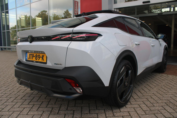 Peugeot 408 1.6 HYbrid 225PK EAT8 GT | PANORAMA SCHUIF/KANTEL DAK | ELEKTRISCH VERSTELBARE VOORSTOELEN MET MASAGE FUNCTIE | VOORSTOELEN VERWARMBAAR | STUUR VERWARMING | SFEER VERLICHTING | 20" LICHTMETALEN VELGEN | ELEKTRISCH BEDIENBARE ACHTERKLEP | LED MATRIX KOPLAMPEN | 360° CAMERA | PARKEERSENSOREN VOOR + ACHTER | DRAADLOZE TELEFOONLADER | DRAADLOZE APPLE CARPLAY/ANDROID AUTO | NAVIGATIE | DODEHOEK DETECTIE | ADAPTIVE CRUISE CONTROL |