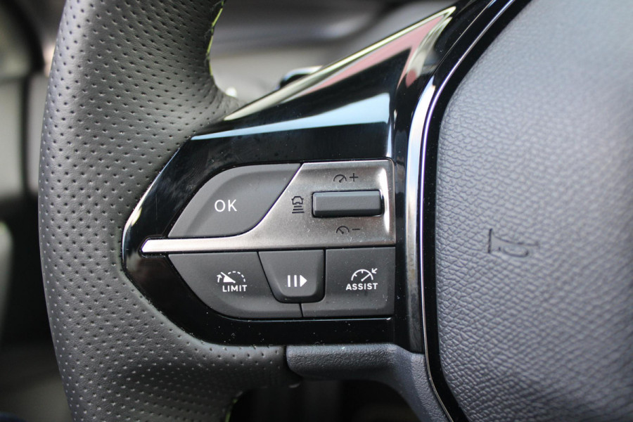 Peugeot 408 1.6 HYbrid 225PK EAT8 GT | PANORAMA SCHUIF/KANTEL DAK | ELEKTRISCH VERSTELBARE VOORSTOELEN MET MASAGE FUNCTIE | VOORSTOELEN VERWARMBAAR | STUUR VERWARMING | SFEER VERLICHTING | 20" LICHTMETALEN VELGEN | ELEKTRISCH BEDIENBARE ACHTERKLEP | LED MATRIX KOPLAMPEN | 360° CAMERA | PARKEERSENSOREN VOOR + ACHTER | DRAADLOZE TELEFOONLADER | DRAADLOZE APPLE CARPLAY/ANDROID AUTO | NAVIGATIE | DODEHOEK DETECTIE | ADAPTIVE CRUISE CONTROL |