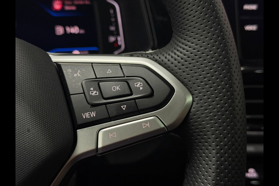 Volkswagen T-Roc 2.0 TDI Full Option|Pano|IQ|Camera|Keyless|