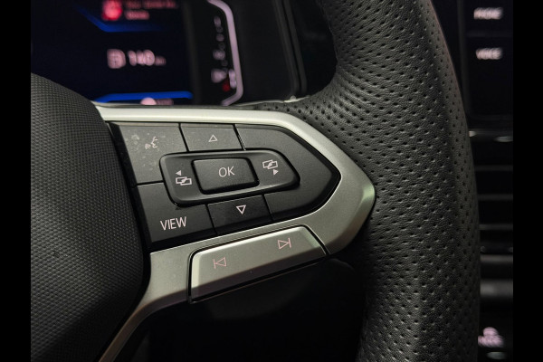 Volkswagen T-Roc 2.0 TDI Full Option|Pano|IQ|Camera|Keyless|