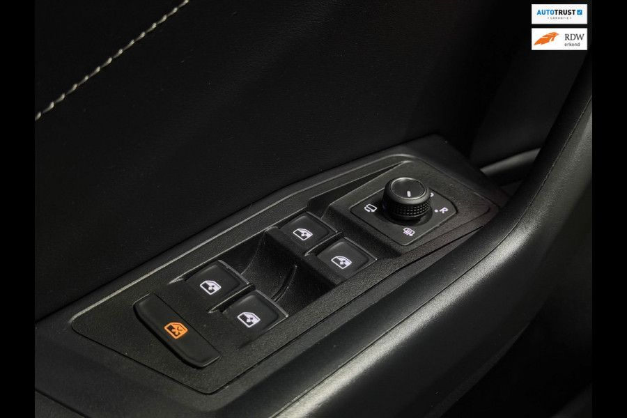 Volkswagen T-Roc 2.0 TDI Full Option|Pano|IQ|Camera|Keyless|