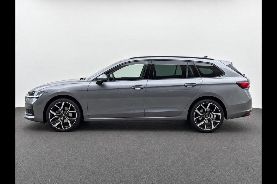 Škoda Superb Combi 1.5 TSI MHEV DSG Selection AUT. 2025 New model! Navi Carplay Full LED PDC VA+ Camera Adaptive Cruise Control 19" LM Velgen