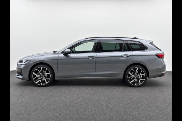Škoda Superb Combi 1.5 TSI MHEV DSG Selection AUT. 2025 New model! Navi Carplay Full LED PDC VA+ Camera Adaptive Cruise Control 19" LM Velgen