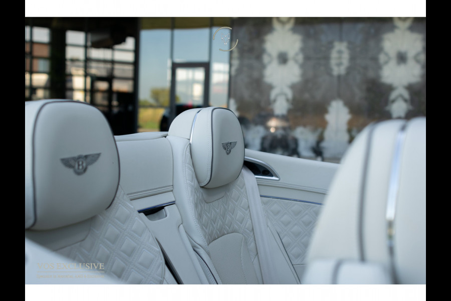 Bentley Continental GTC 4.0 V8 Mulliner|Naim|Touring Specification|Dynamic Ride|Blackline|Softclose|Massage|Keyless|22''|ACC|360°|HUD