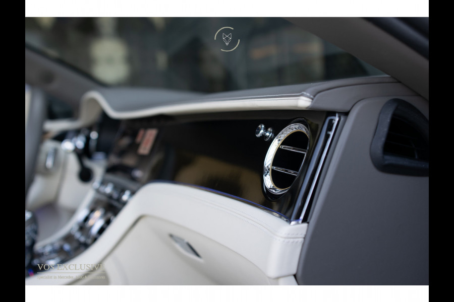 Bentley Continental GTC 4.0 V8 Mulliner|Naim|Touring Specification|Dynamic Ride|Blackline|Softclose|Massage|Keyless|22''|ACC|360°|HUD