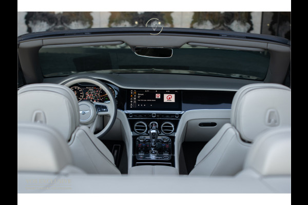 Bentley Continental GTC 4.0 V8 Mulliner|Naim|Touring Specification|Dynamic Ride|Blackline|Softclose|Massage|Keyless|22''|ACC|360°|HUD