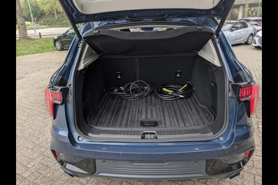Lynk & Co 01 1.5 PHEV 261PK PANO, 360 CAMERA ETC (BOVAG/RIJKLAARPRIJS)
