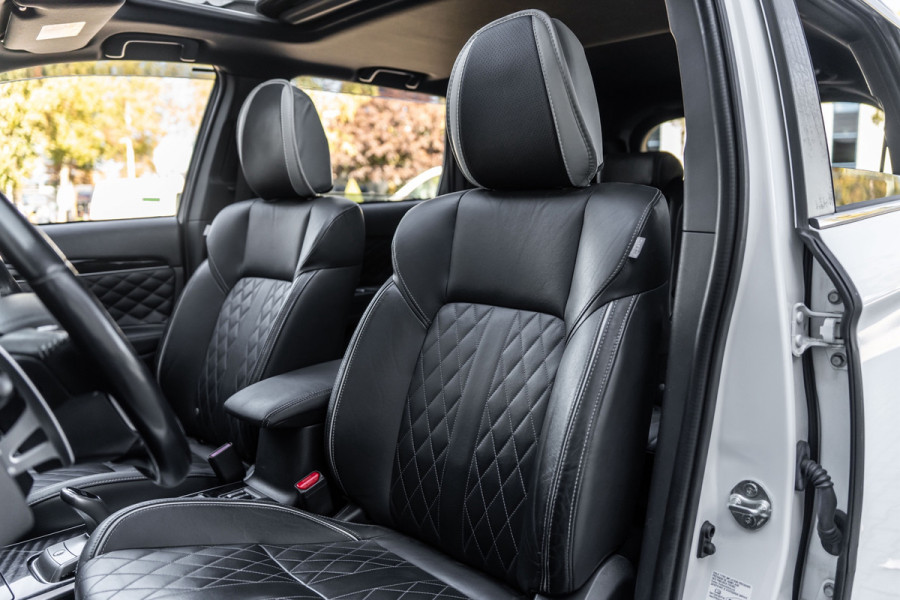 Mitsubishi Outlander 2.4 PHEV S-Edition 4WD|GARANTIE 2027|Pano |Vol Leder