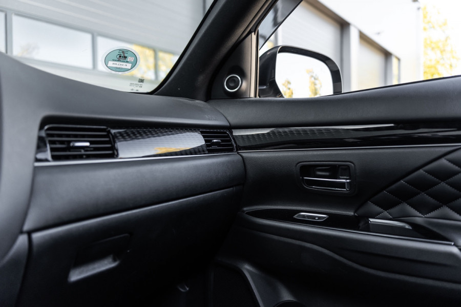 Mitsubishi Outlander 2.4 PHEV S-Edition 4WD|GARANTIE 2027|Pano |Vol Leder