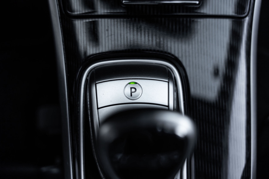 Mitsubishi Outlander 2.4 PHEV S-Edition 4WD|GARANTIE 2027|Pano |Vol Leder