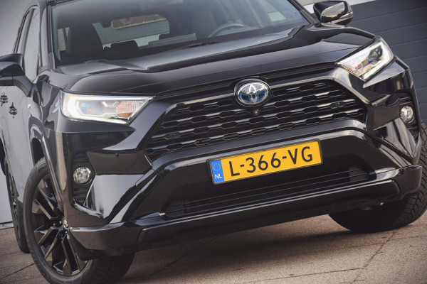 Toyota RAV4 2.5 Hybrid Black Edition ALARM/VERWARMDE VOORSTOELEN/19" ZWARTE VELGEN/ORIGINEEL NEDERLANDS!