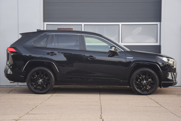 Toyota RAV4 2.5 Hybrid Black Edition ALARM/VERWARMDE VOORSTOELEN/19" ZWARTE VELGEN/ORIGINEEL NEDERLANDS!