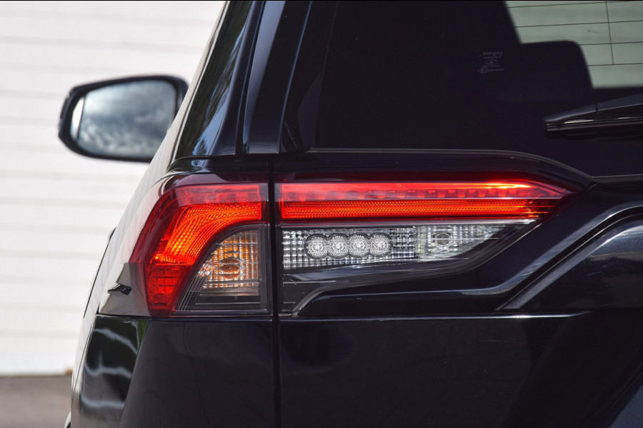 Toyota RAV4 2.5 Hybrid Black Edition ALARM/VERWARMDE VOORSTOELEN/19" ZWARTE VELGEN/ORIGINEEL NEDERLANDS!