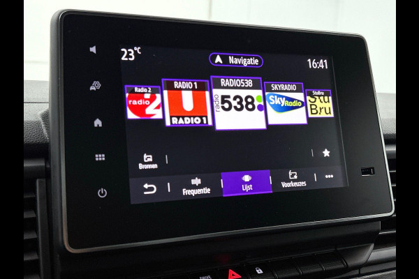 Renault Trafic 2.0 Blue dCi 150 T30 L2H1 Advance Automaat Navigatie Airco Lichtmetalen velgen Betimmering Trekhaak Camera Parkeersensoren Dab