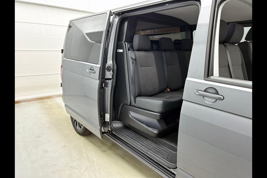Volkswagen Transporter 2.0 TDI L2H1 Automaat Dubbele Cabine Airco Cruise Control Navigatie Parkeersensoren