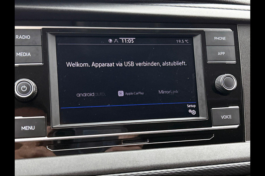 Volkswagen Transporter 2.0 TDI L2H1 Automaat Dubbele Cabine Airco Cruise Control Navigatie Parkeersensoren