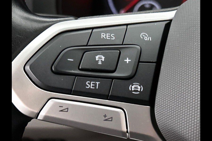 Volkswagen Transporter 2.0 TDI L2H1 Automaat Dubbele Cabine Airco Cruise Control Navigatie Parkeersensoren