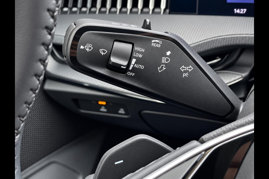 Škoda Superb Combi 1.5 TSI MHEV DSG Selection AUT. 2025 New model! Navi Carplay Full LED PDC VA+ Camera Adaptive Cruise Control 19" LM Velgen
