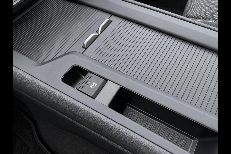 Škoda Superb Combi 1.5 TSI MHEV DSG Selection AUT. 2025 New model! Navi Carplay Full LED PDC VA+ Camera Adaptive Cruise Control 19" LM Velgen