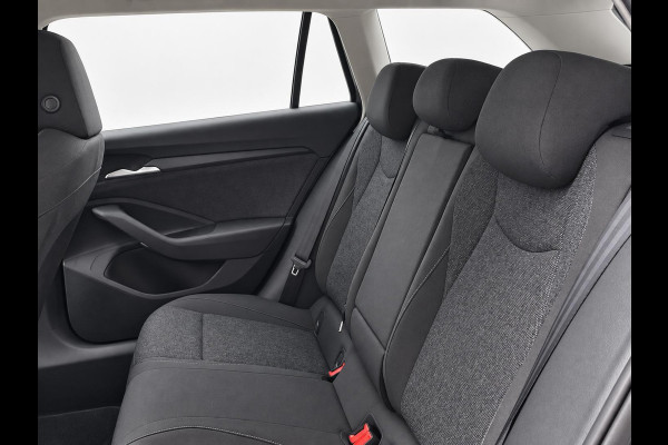 Škoda Superb Combi 1.5 TSI MHEV DSG Selection AUT. 2025 New model! Navi Carplay Full LED PDC VA+ Camera Adaptive Cruise Control 19" LM Velgen
