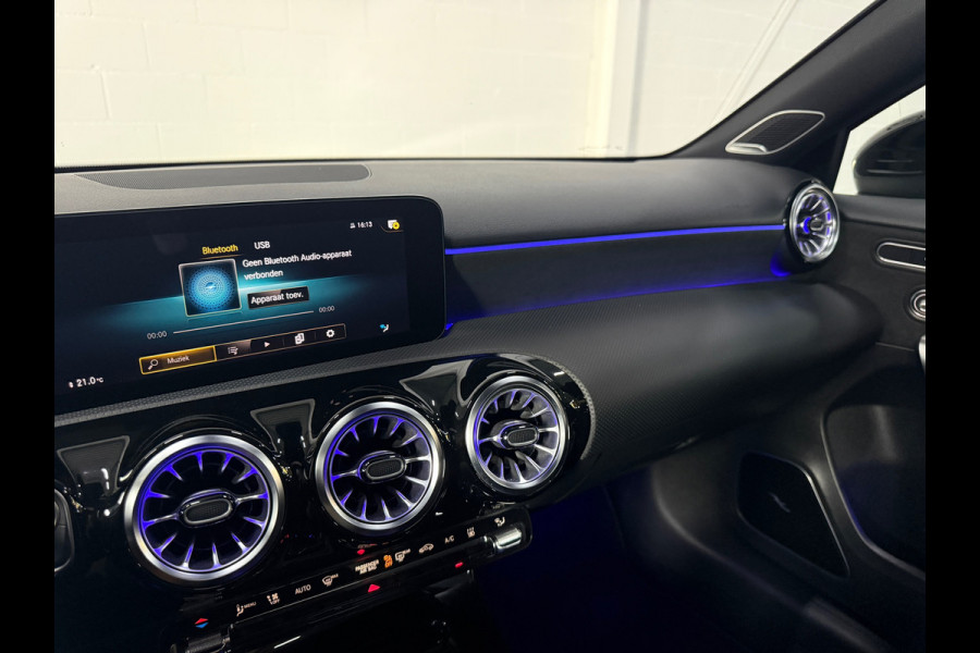 Mercedes-Benz A-Klasse 250 e Premium Plus AMG-Line*BOMVOL*