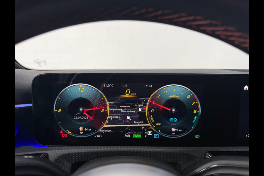 Mercedes-Benz A-Klasse 250 e Premium Plus AMG-Line*BOMVOL*