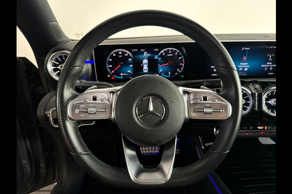 Mercedes-Benz CLA-Klasse 180 AMG Pano|Stoelventilatie|360 Camera|Keyless|Blindspot