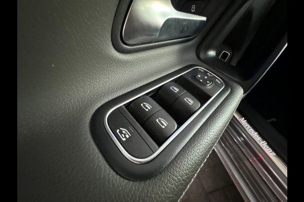 Mercedes-Benz CLA-Klasse 180 AMG Pano|Stoelventilatie|360 Camera|Keyless|Blindspot