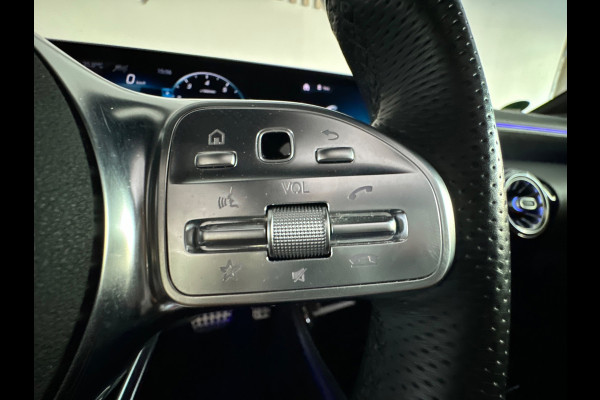 Mercedes-Benz CLA-Klasse 180 AMG Pano|Stoelventilatie|360 Camera|Keyless|Blindspot