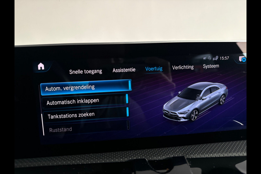 Mercedes-Benz CLA-Klasse 180 AMG Pano|Stoelventilatie|360 Camera|Keyless|Blindspot