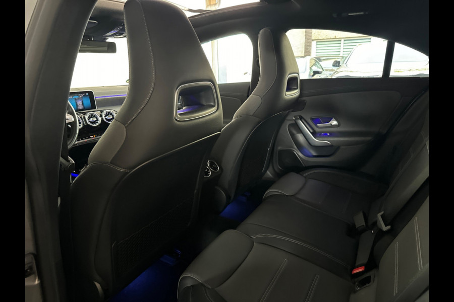 Mercedes-Benz CLA-Klasse 180 AMG Pano|Stoelventilatie|360 Camera|Keyless|Blindspot