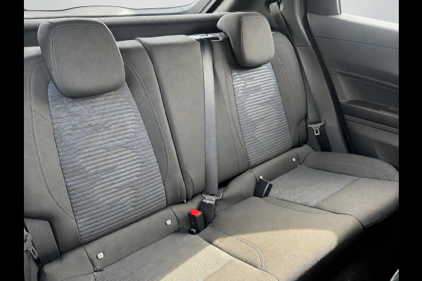 Alfa Romeo junior Elettrica 54 kWh | 1 fase | Accu 98% | 18 inch | Prijs is rijklaar