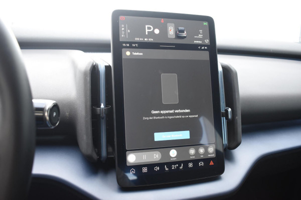 Volvo EX30 Single Motor Extended Range Plus 69 kWh / Adaptive Cruise Control / Harman Kardon / Stoelverwarming / Stuurverwarming / Achteruitrijcamera / Elektrische achterklep / Parkeersensoren V+A / Trekhaak elektrisch uitklapbaar