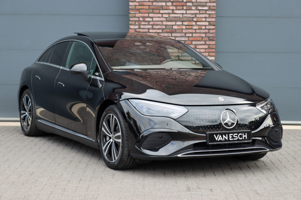 Mercedes-Benz EQE 350+ Business Solution Luxury 96 kWh | Hyperscreen | Distronic+ | Panoramadak | Memory | Burmester | Surround Camera | Leder | Digital Light | Keyless Go | 22 kW | Warmtepomp |