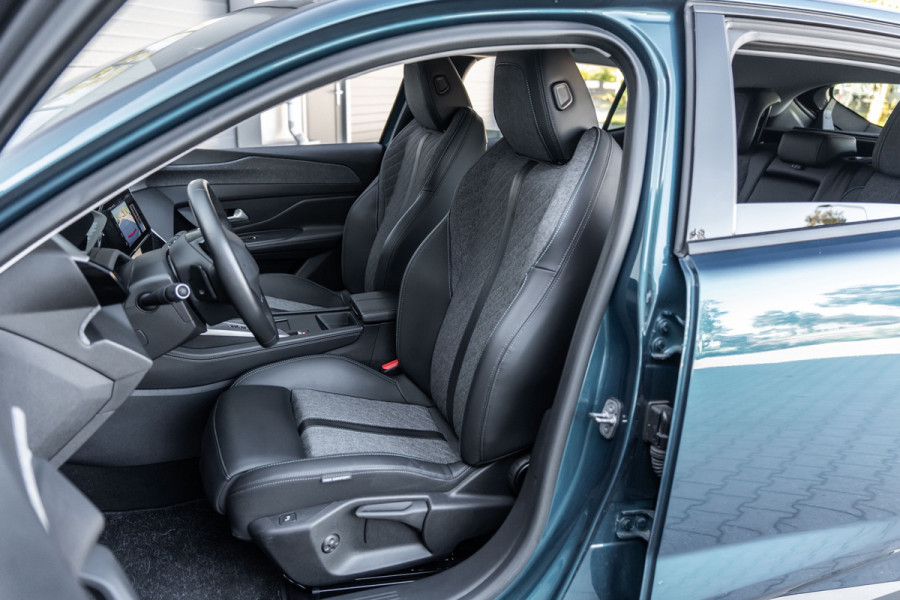 Peugeot 408 1.2 PureTech Allure Aut. | GARANTIE | Carplay