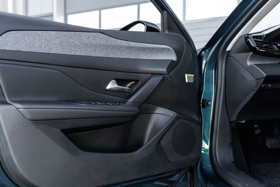 Peugeot 408 1.2 PureTech Allure Aut. | GARANTIE | Carplay