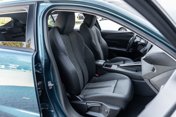 Peugeot 408 1.2 PureTech Allure Aut. | GARANTIE | Carplay