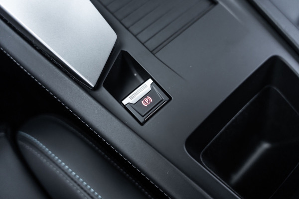 Peugeot 408 1.2 PureTech Allure Aut. | GARANTIE | Carplay