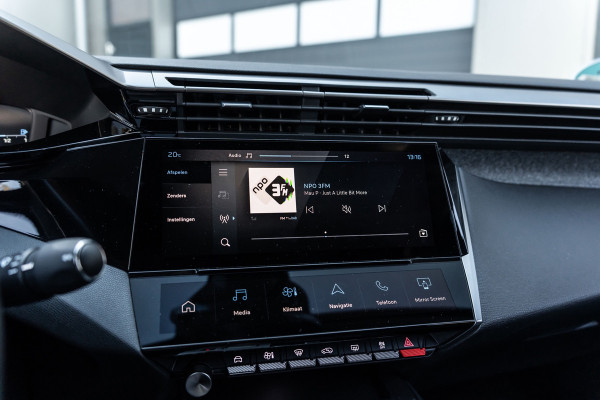 Peugeot 408 1.2 PureTech Allure Aut. | GARANTIE | Carplay