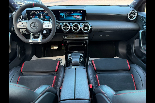 Mercedes-Benz A-Klasse AMG 35 4MATIC Edition 1