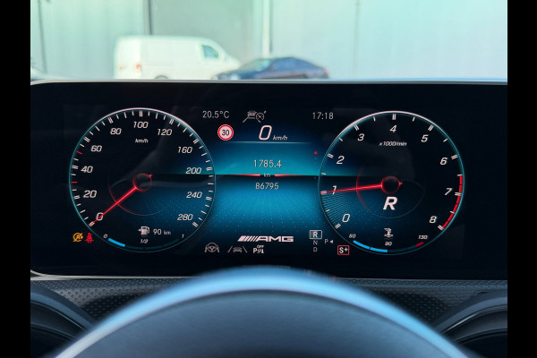 Mercedes-Benz A-Klasse AMG 35 4MATIC Edition 1