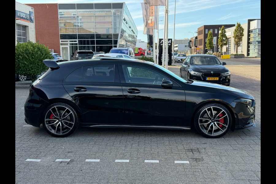 Mercedes-Benz A-Klasse AMG 35 4MATIC Edition 1