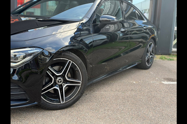 Mercedes-Benz CLA-Klasse 180 AMG | Pano | Memory | Sfeer | Camera