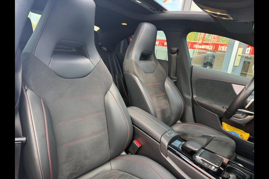 Mercedes-Benz CLA-Klasse 180 AMG | Pano | Memory | Sfeer | Camera
