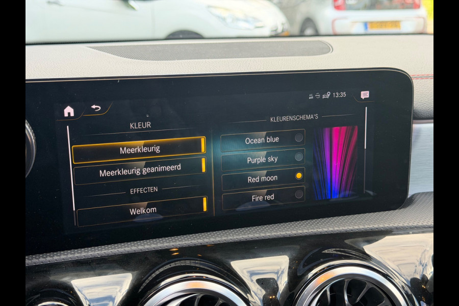 Mercedes-Benz CLA-Klasse 180 AMG | Pano | Memory | Sfeer | Camera