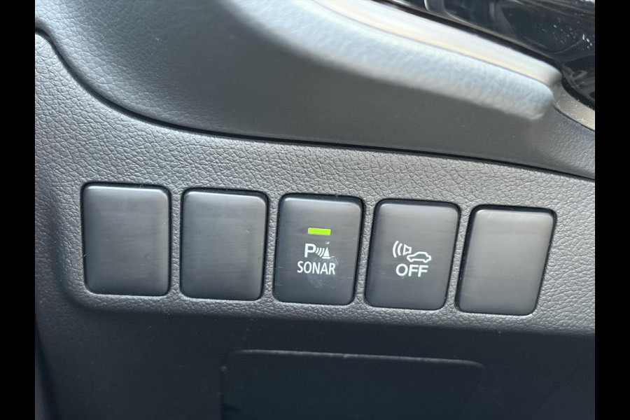 Mitsubishi Outlander 2.4 PHEV Intense ✓1e Eigenaar✓Trakhaak✓SOH 67%✓Carplay✓Camera✓Alcantara-Leder✓Stoelverw-Stoelverkoeling✓Clima✓Cruise✓Pdc V+A✓Keyless✓Net beurt gehad✓18" Lmv✓N.A.P✓Apk tot 10-2027