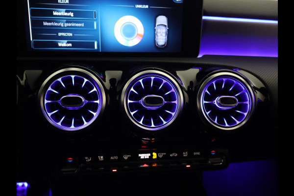 Mercedes-Benz A-Klasse AMG 35 4MATIC 306 PK ORIG. NL PANORAMA | BURMESTER | 360 CAMERA | MAGNO MOUNTAIN GRAY | PERFORMANCE SEATS