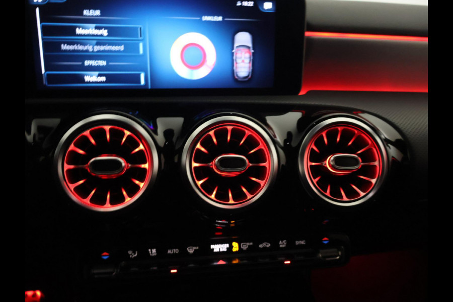 Mercedes-Benz A-Klasse AMG 35 4MATIC 306 PK ORIG. NL PANORAMA | BURMESTER | 360 CAMERA | MAGNO MOUNTAIN GRAY | PERFORMANCE SEATS